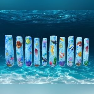 Under the sea press on nails